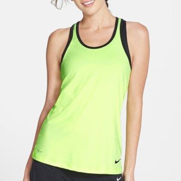 Nike Tops - Nike Women's Pro Hypercool 2.0 Tank Top
